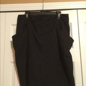 NWOT Jennifer Lopez Black short skirt XL